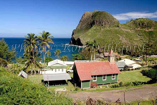 Village of Kahakuloa, Maui, Hawaii - Hawaiipictures.com