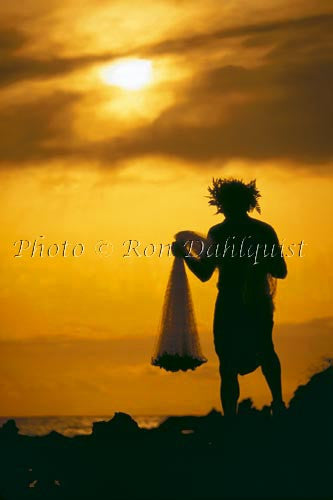 Silhouette of net fisherman at Makena at sunset, Maui, Hawaii - Hawaiipictures.com