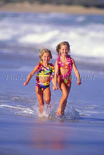 Young girls running on the beach, Maui, Hawaii - Hawaiipictures.com Young girls running on the beach, Maui, Hawaii - Hawaiipictures.com