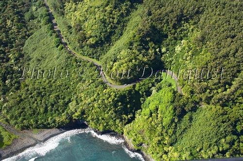 Aerial view of the road to Hana, Maui, Hawaii - Hawaiipictures.com