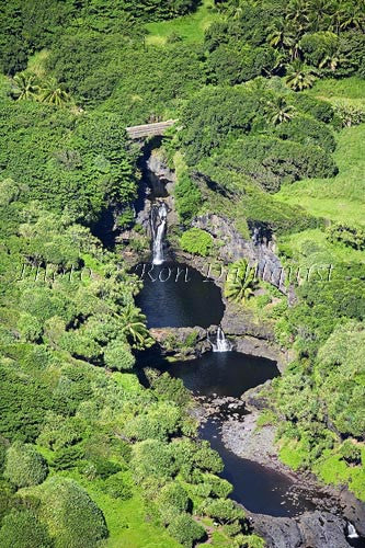 Oheo Gulch, (Seven Sacred Pools) Haleakala National Park, Maui, Hawaii - Hawaiipictures.com