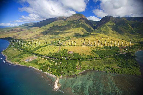 Aerial view of West Maui Mountains and coral reef at Olowalu, Maui, Hawaii - Hawaiipictures.com
