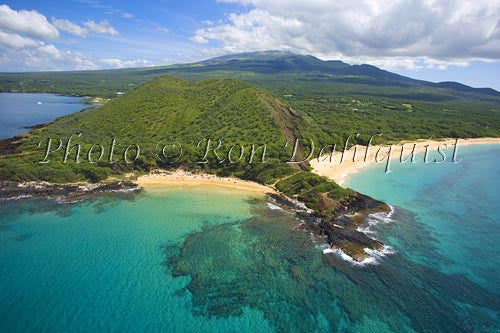 Little Beach and Big Beach, (Oneloa Beach) Makena, Maui - Hawaiipictures.com