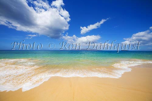 Pristine Big Beach, (Oneloa) Makena, Maui, Hawaii Picture - Hawaiipictures.com Pristine Big Beach, (Oneloa) Makena, Maui, Hawaii Picture - Hawaiipictures.com