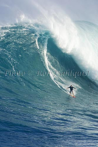 Surfer, Dave Kalama, on a big day at Peahi, also known as Jaws, Maui, Hawaii MNR Photo - Hawaiipictures.com Surfer, Dave Kalama, on a big day at Peahi, also known as Jaws, Maui, Hawaii MNR Photo - Hawaiipictures.com