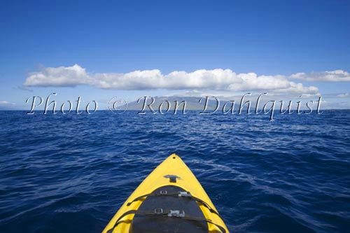 Kayaking off the south shore of Maui, Hawaii Picture Photo - Hawaiipictures.com