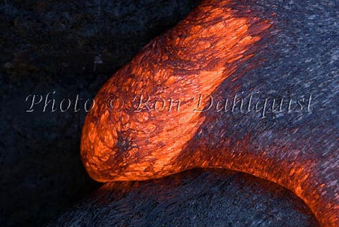 Molten pahoehoe lava surface flow. East Rift Zone of Kilauea Volcano, Big Island of Hawaii Picture - Hawaiipictures.com