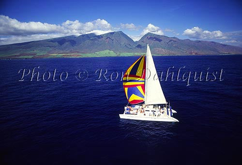 Trilogy sailboat with Maui in the background, Hawaii - Hawaiipictures.com