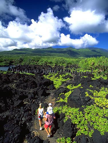 Hiking at Waianapanapa, Hana, Maui, Hawaii - Hawaiipictures.com