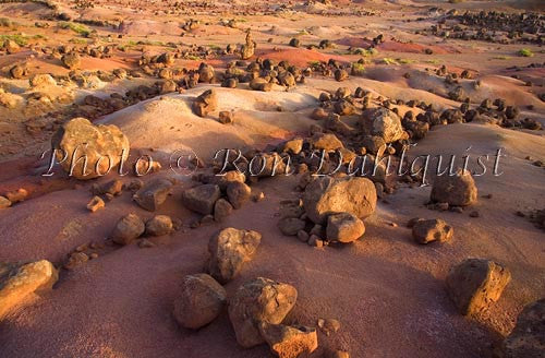 Rock formations at the Garden of the Gods, Lanai, Hawaii Photo - Hawaiipictures.com