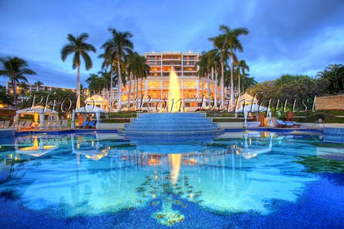 The Hibiscus pool at the Grand Wailea Resort, Maui, Hawaii - Hawaiipictures.com