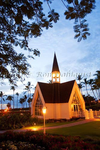 Grand Wailea Resorts Wedding Chapel by the Sea. Wailea, Maui, Hawaii Picture - Hawaiipictures.com