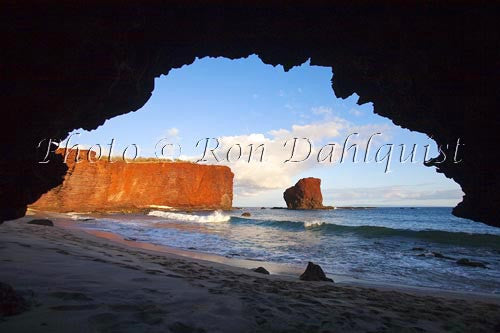 Late afternoon light on Puu Pehe Rock on Lanai, Hawaii - Hawaiipictures.com