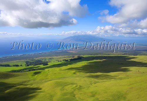 Upcountry Maui looking toward Wailea/Kihei area, Maui, Hawaii - Hawaiipictures.com