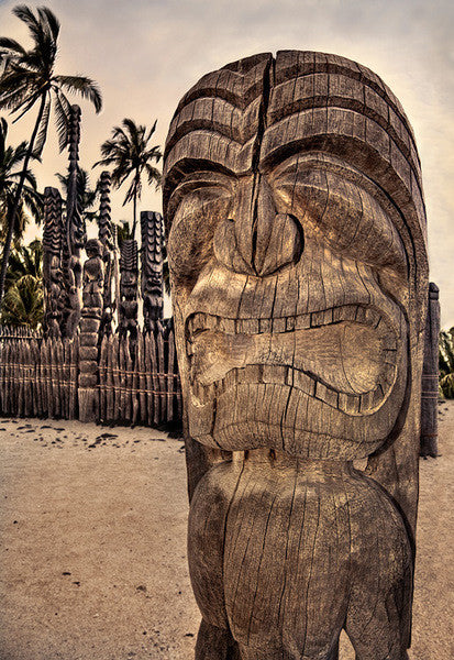 Hawaiian Tiki At Hale O Keawe Heiau - Hawaiipictures.com