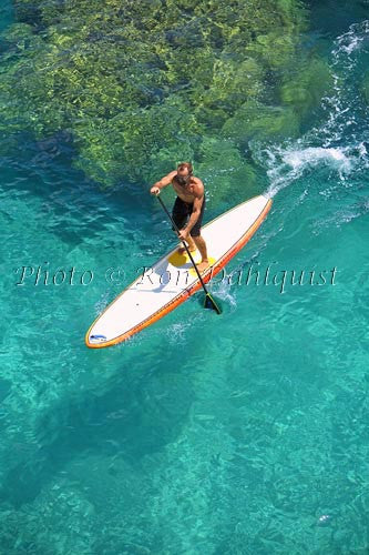 Stand-up paddle boarding on the West shore of Maui, Hawaii Picture Photo - Hawaiipictures.com
