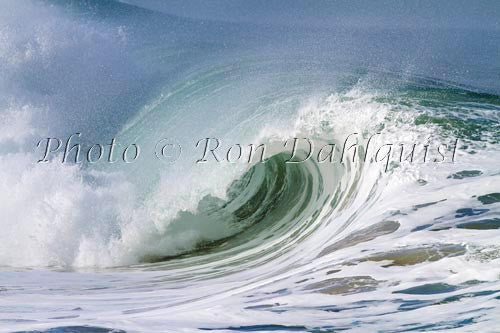 Close-up of wave breaking on the north shore of Oahu, Hawaii - Hawaiipictures.com