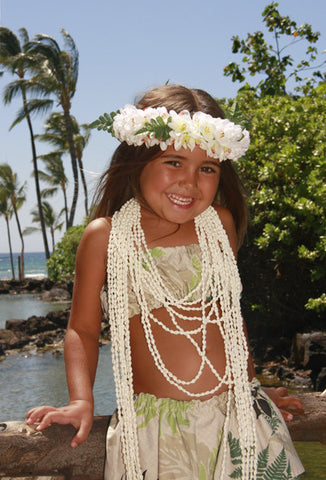 Little Girl With Haku And Shell Lei - Hawaiipictures.com