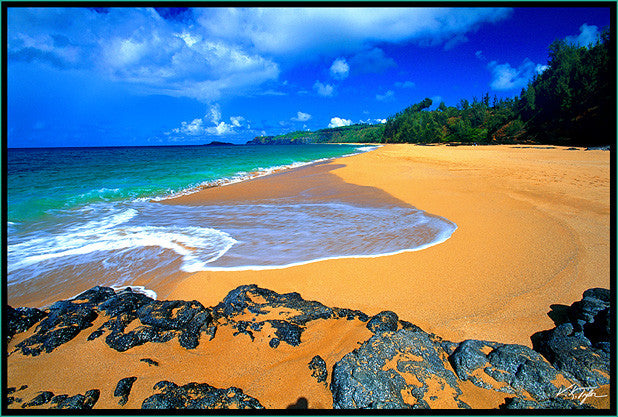 Secrets Beach Kauai - Hawaiipictures.com