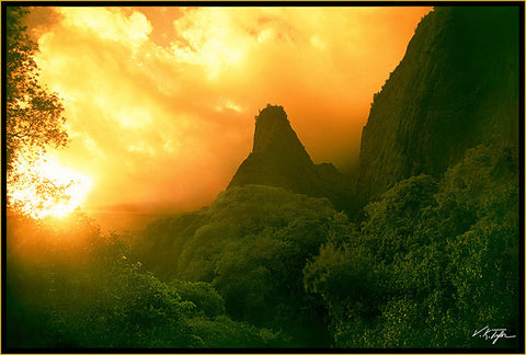 Iao Needle Sunset Maui - Hawaiipictures.com