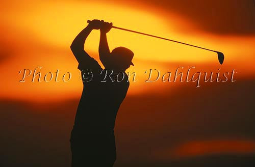 Silhouette of golfer, Maui, Hawaii - Hawaiipictures.com