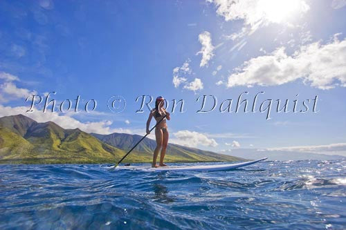 Stand-up paddling with Trilogy Excursions Ultimate Adventure, Maui, Hawaii - Hawaiipictures.com