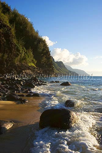 Na Pali Cliffs, Kauai, Hawaii - Hawaiipictures.com