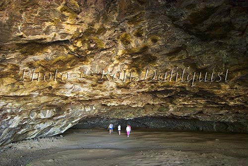 Maniniholo Dry Cave adjacent to Haena Beach Park. Kauai, Hawaii - Hawaiipictures.com