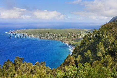 Kalaupapa overlook at the Palaau State Park. View of the Kalaupapa peninsula, Molokai, Hawaii Photo - Hawaiipictures.com