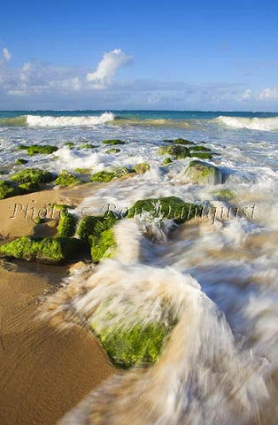 The surf rolls in at Baldwin Beach, north shore of Maui, Hawaii Picture - Hawaiipictures.com