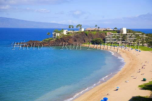 Kaanapali Beach and Black Rock, Maui, Hawaii - Hawaiipictures.com