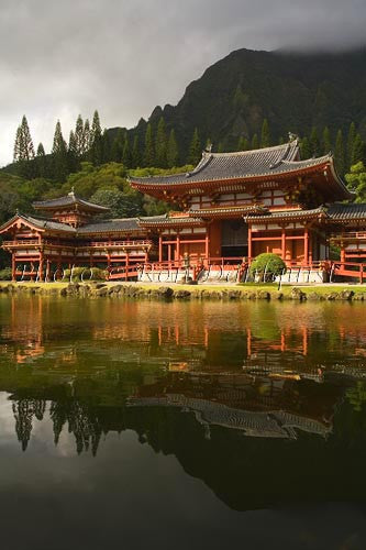 Byodo-In Temple, Valley of the Temples, Ahuimanu Valley, Kaneohe, Oahu, HI Picture - Hawaiipictures.com