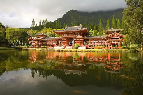 Byodo-In Temple, Valley of the Temples, Ahuimanu Valley, Kaneohe, Oahu, HI Photo - Hawaiipictures.com