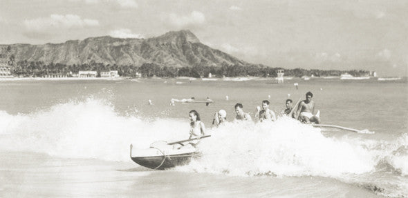 Picture Of Canoe Surfing In Waikiki 1930's - Hawaiipictures.com