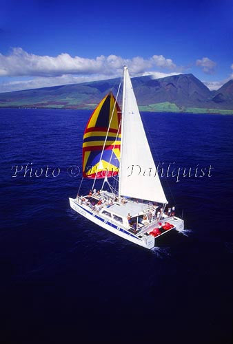 Sailing with Trilogy Excursions off of the island of Maui - Hawaiipictures.com