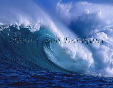 Breaking wave at Peahi, Jaws, Maui, Hawaii - Hawaiipictures.com